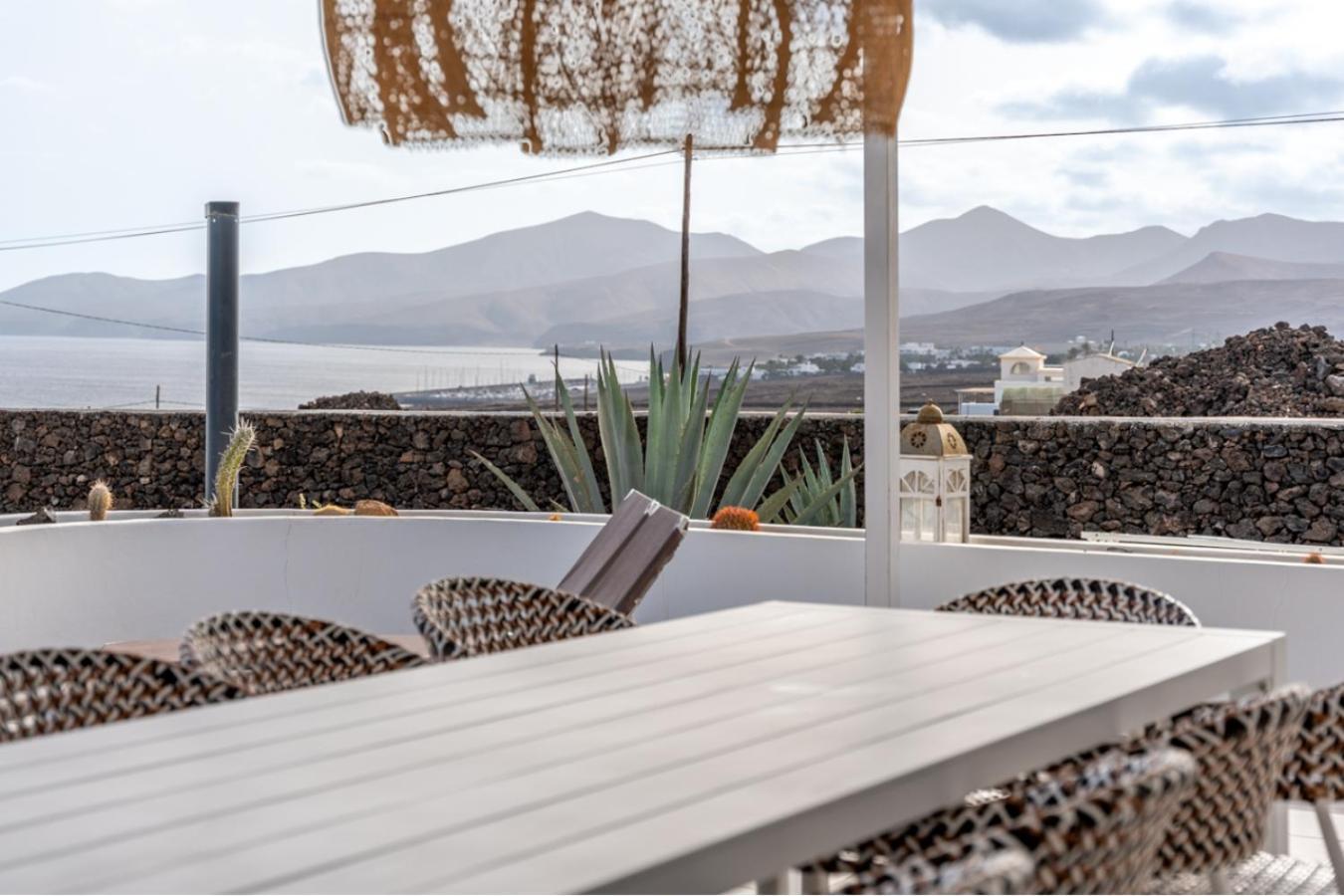 Palmitas - Sea Views - Private Pool - Hot Tub - Table Tennis *
