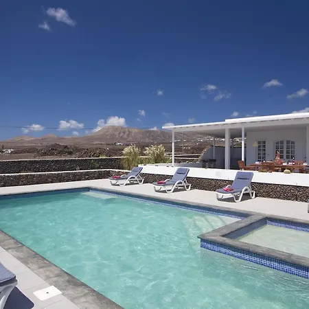 Villa Las Palmitas - Sea Views - Private Pool - Hot Tub - Table Tennis Puerto Calero Exterior photo