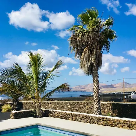 Villa Las Palmitas - Sea Views - Private Pool - Hot Tub - Table Tennis Puerto Calero Exterior photo